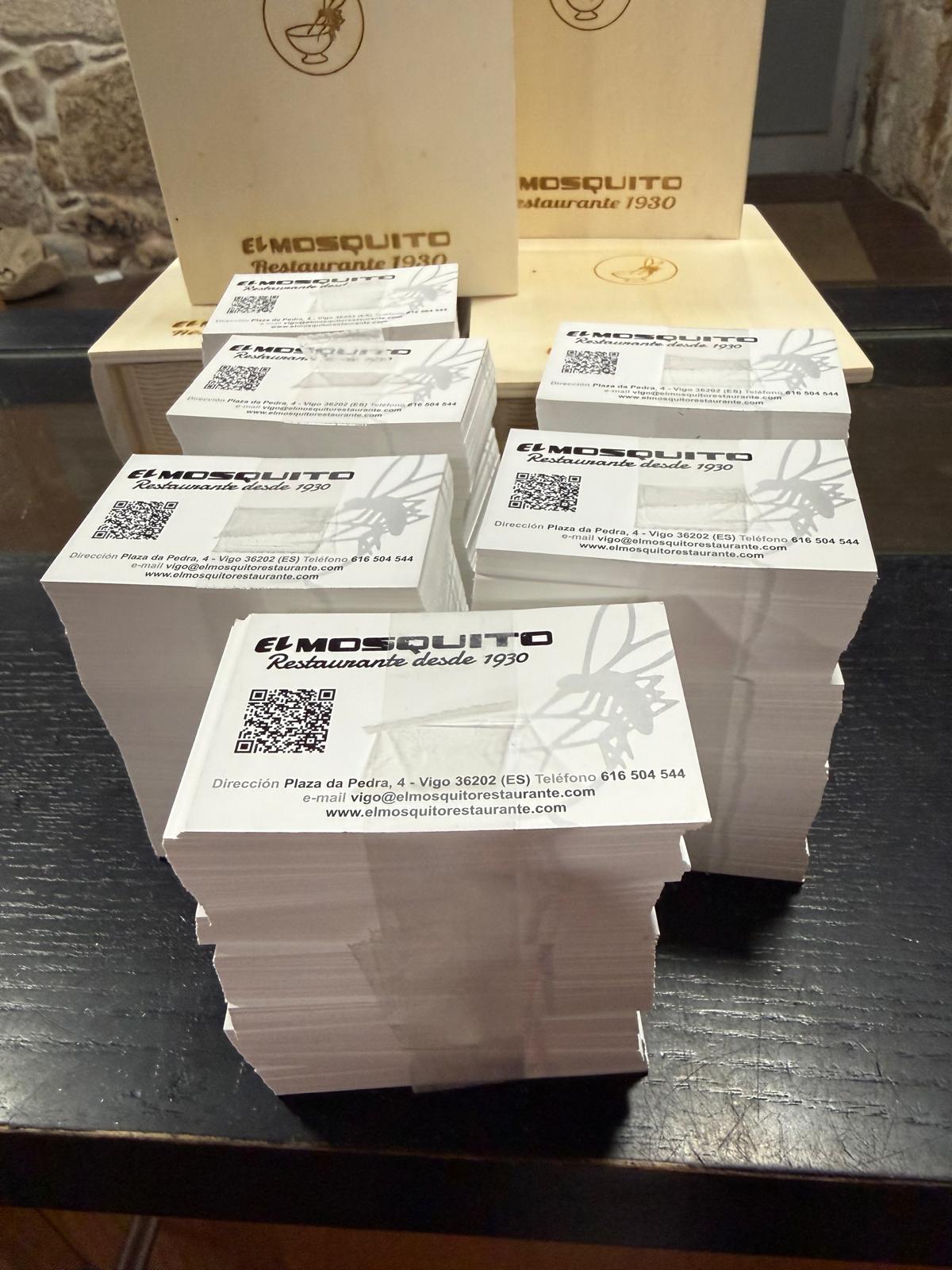 Tarjetas de Visita y Cajas