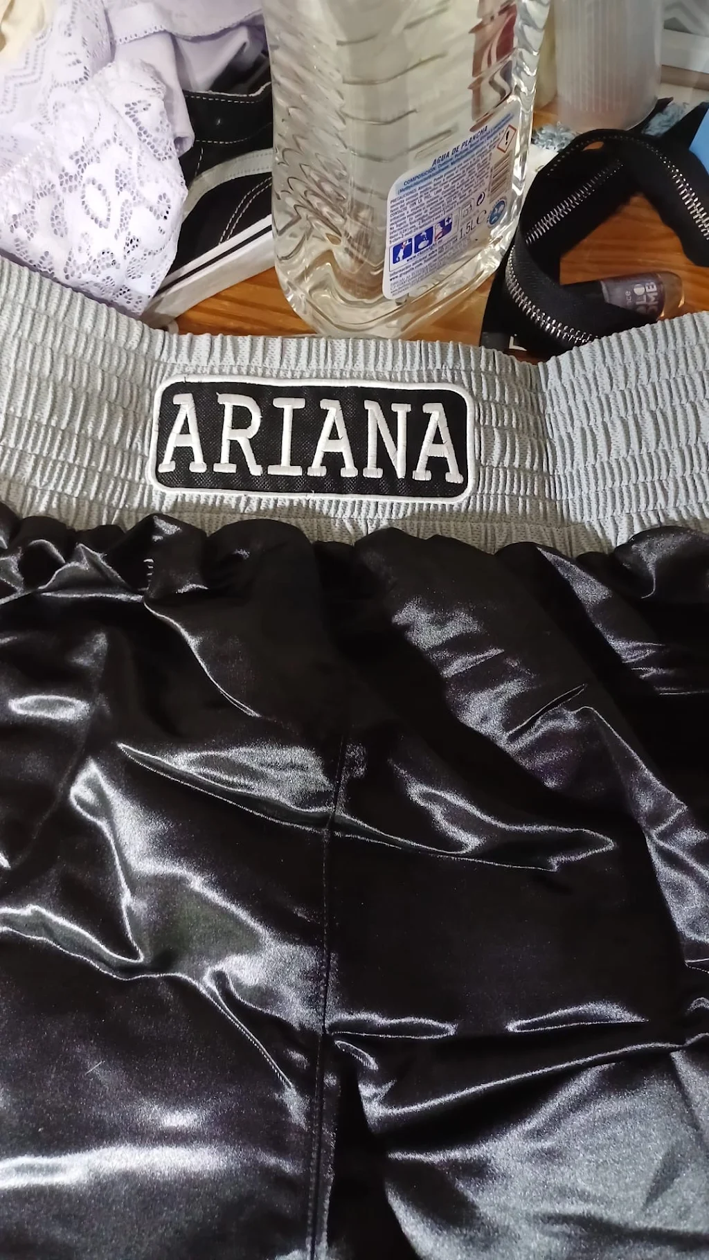 Short con nombre bordado personalizado